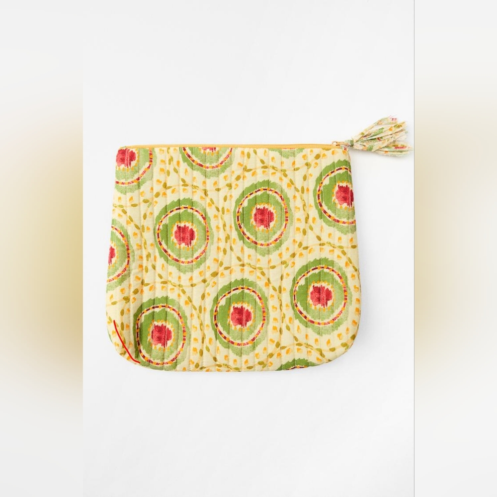 ZARA PRINTED QUILTED TOILETRY BAG